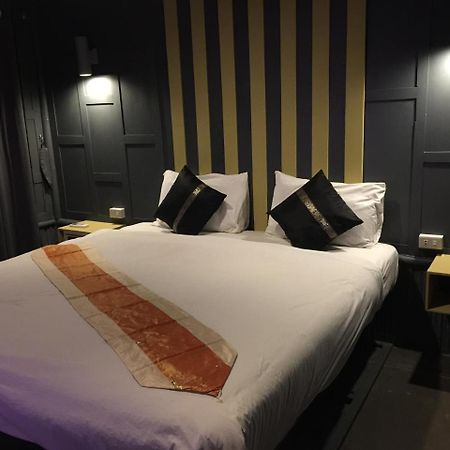 Phi Phi Sea And Hill Resort Екстериор снимка