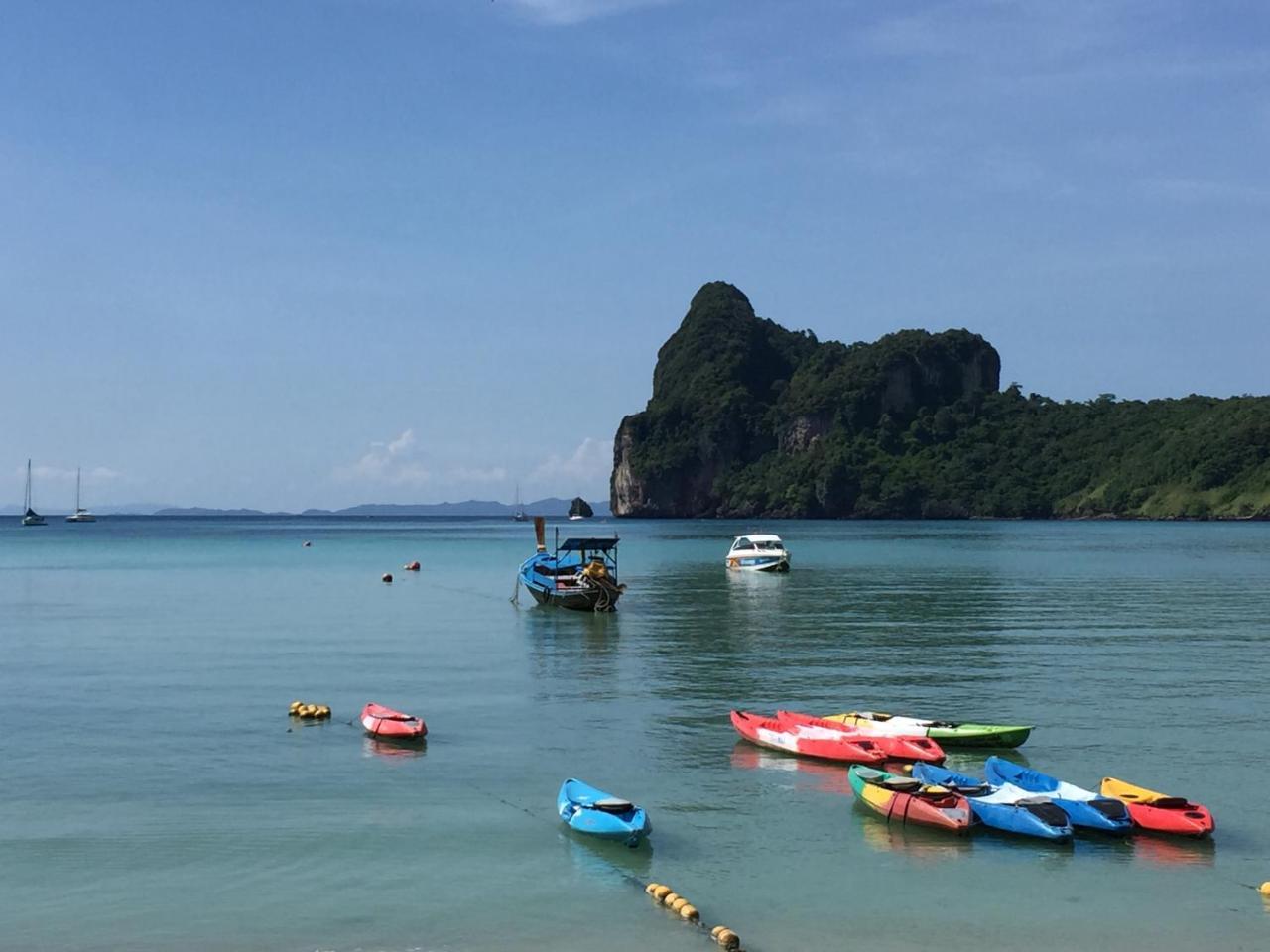 Phi Phi Sea And Hill Resort Екстериор снимка