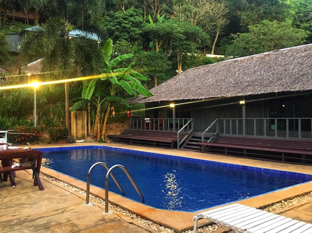 Phi Phi Sea And Hill Resort Екстериор снимка